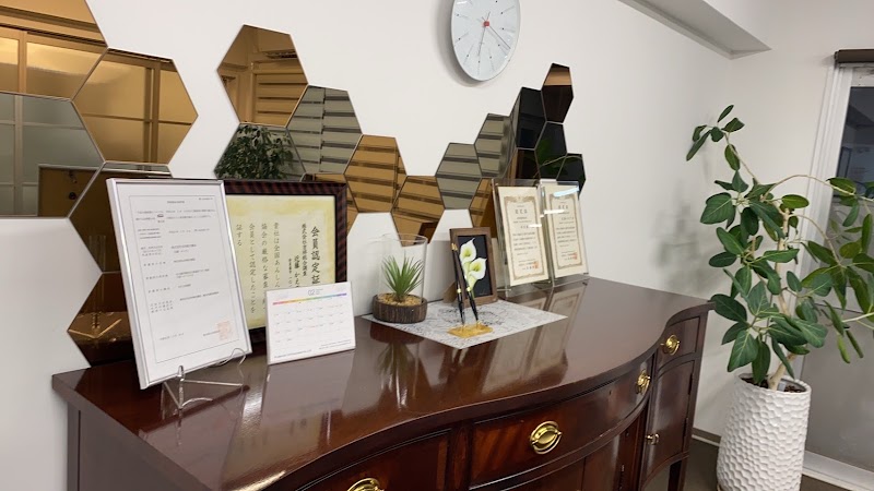 楓女性調査事務所 名古屋本社の写真 3