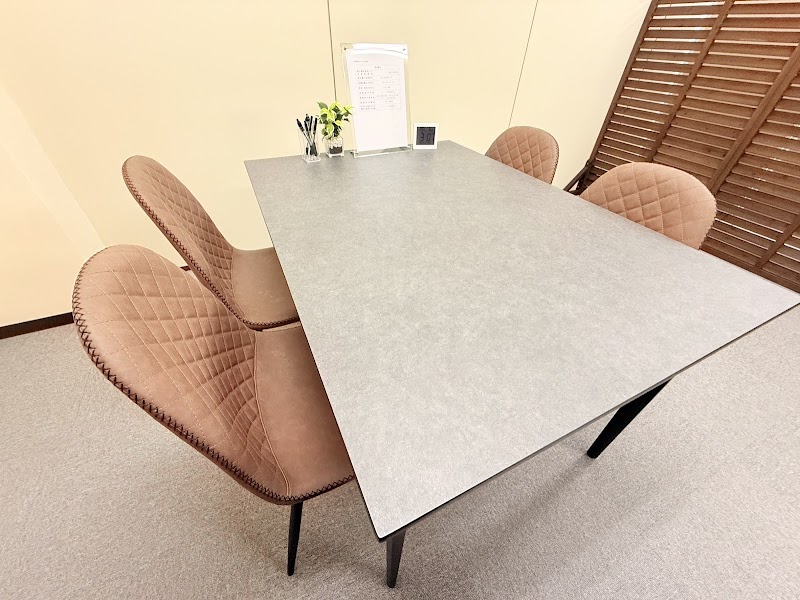 ストライド調査事務所 静岡店の写真 2